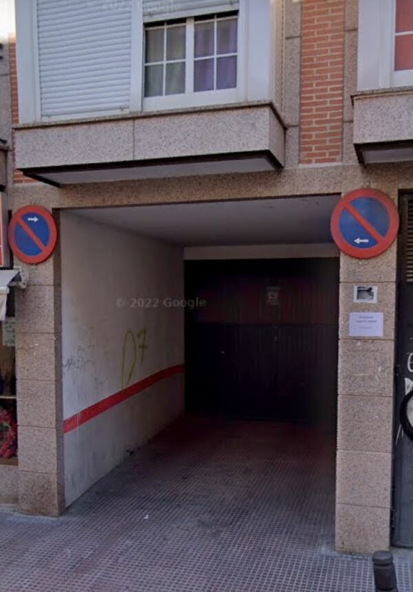 Plaza calle Ordoñez 28 M59 - Imagen 2